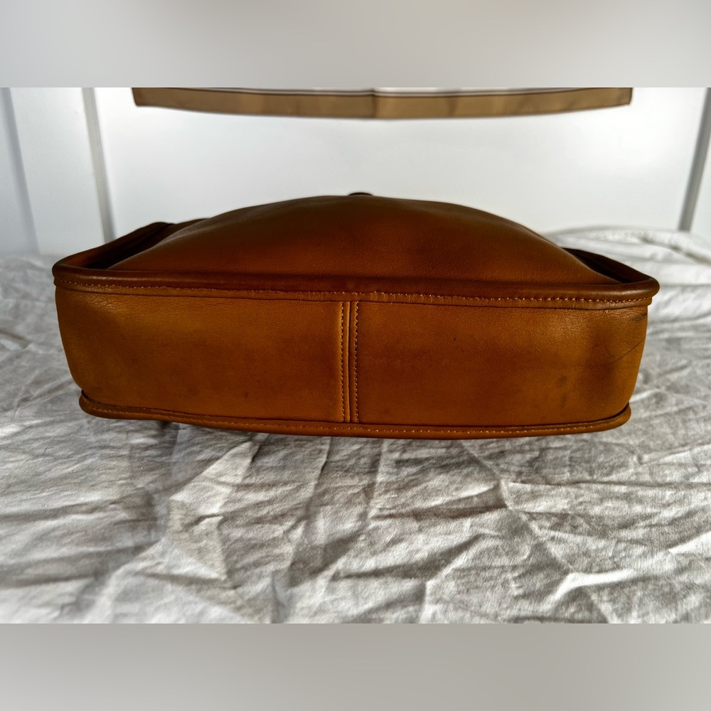 Vintage COACH British Tan Weston Shopper Tote Bag 9021 — Rare 2000 - Picture 7 of 15
